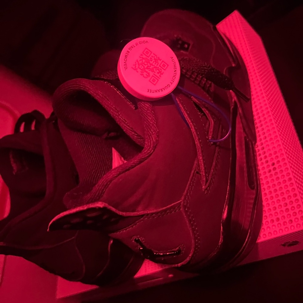 Jordan Sneakers - Black cats